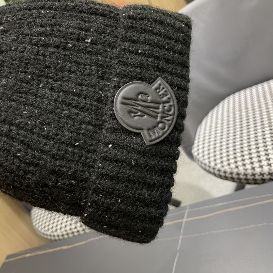 Moncler Caps